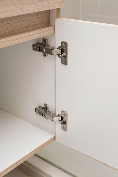 Cabinet Hardware Assembly in Plano
