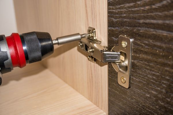 Cabinet Hinge Replacement in Plano