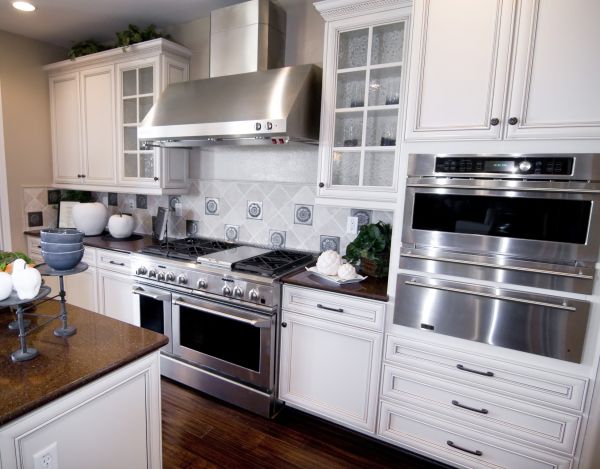 Custom Cabinet Building in Plano